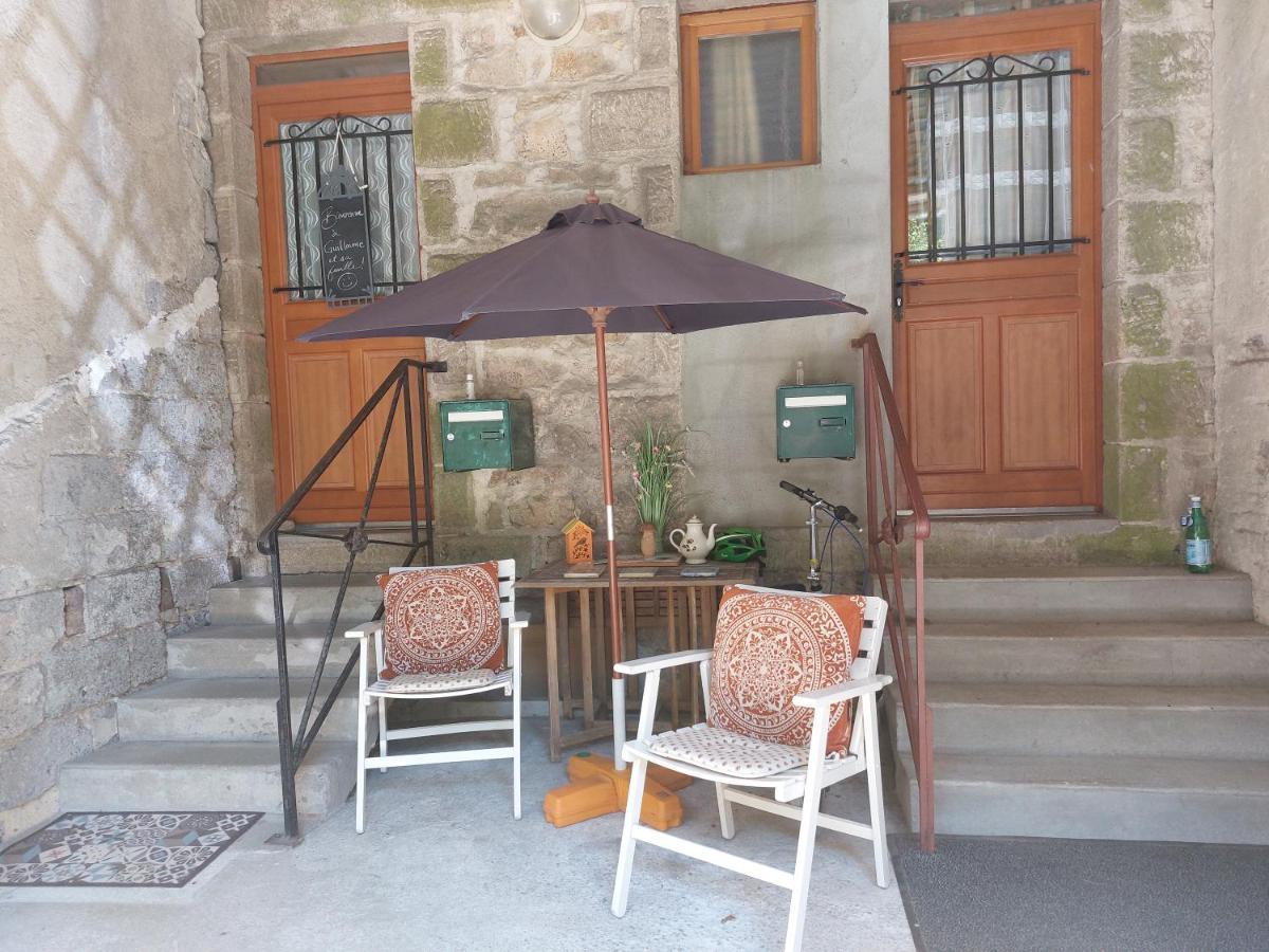 Chambre Familiale Treignac المظهر الخارجي الصورة
